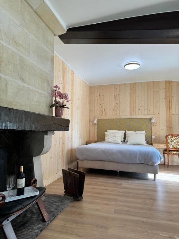 Chateau Eck - Double Room With Garden View