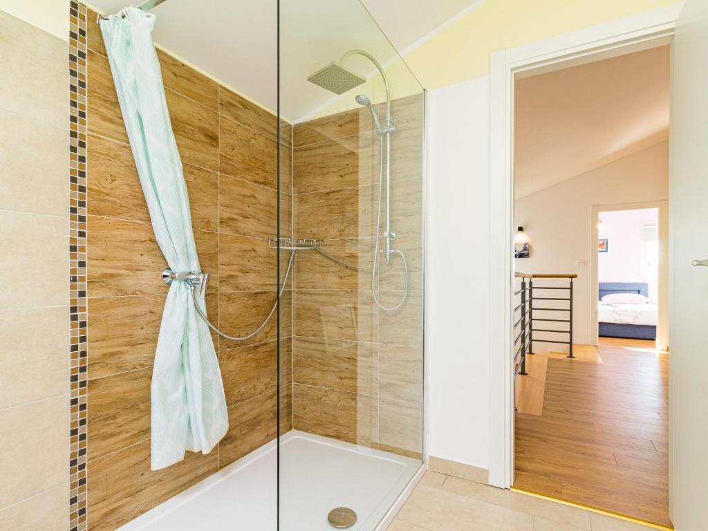 Kúpeľňa v ubytovaní Holiday Home Villa May by Interhome