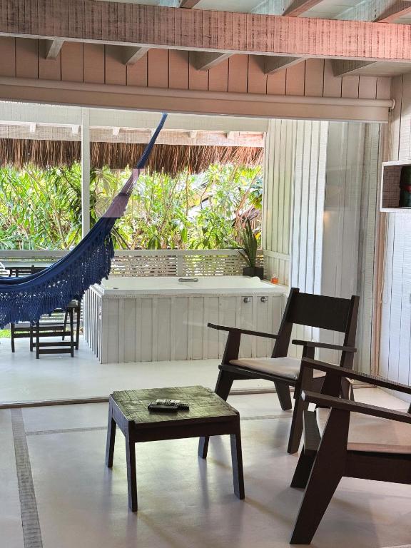 DePraiaBrasil - Deluxe Suite With Spa Bath