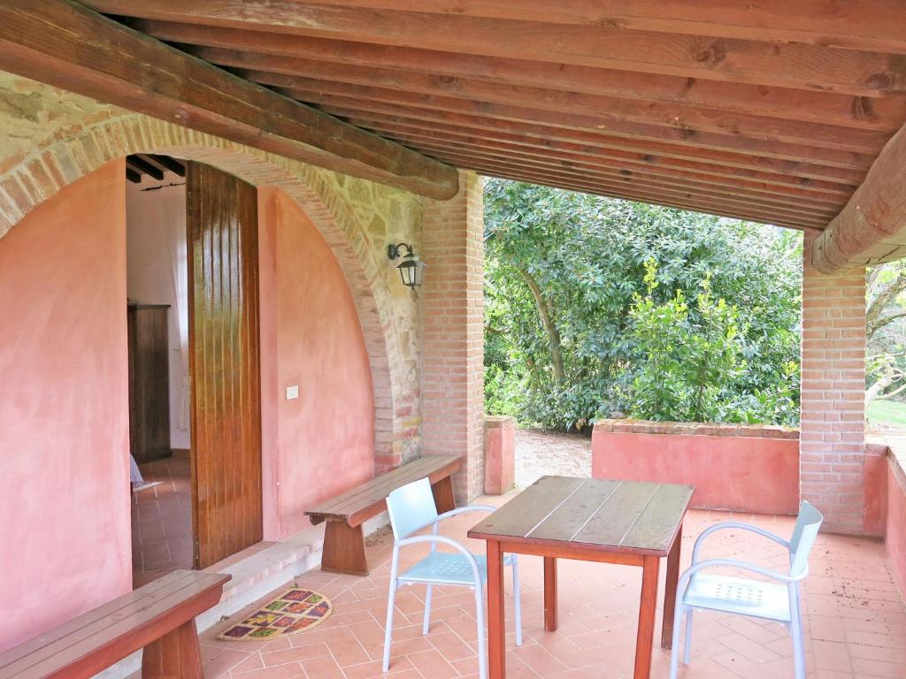 Posedenie v ubytovaní Holiday Home Le Palaie - 'Pizzeria' - PEC207 by Interhome