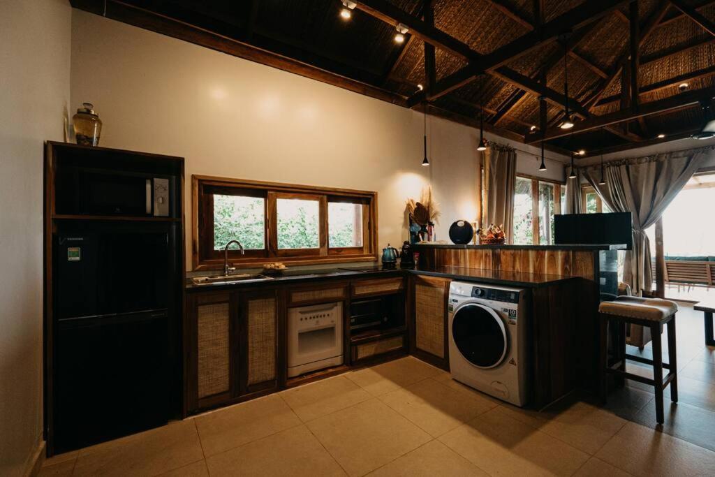 villa gần Vinpearl Nha Trang giá bao nhiêu