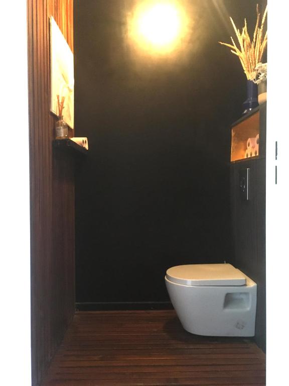 Koupelna v ubytování Chambre privée dans un roof-top unique