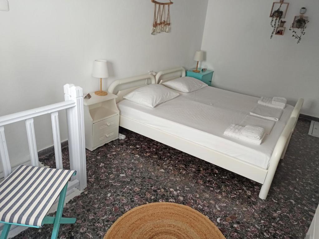 Photo de la galerie de l'établissement Στου Βάρδα, Χώρα, Σέριφος, à Sérifos Chora