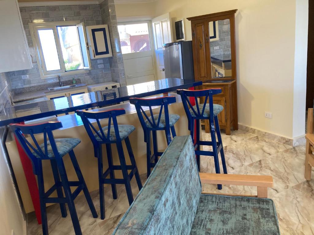 Foto sihtkohas Al Ḩammām asuva majutusasutuse On the beach house galeriist