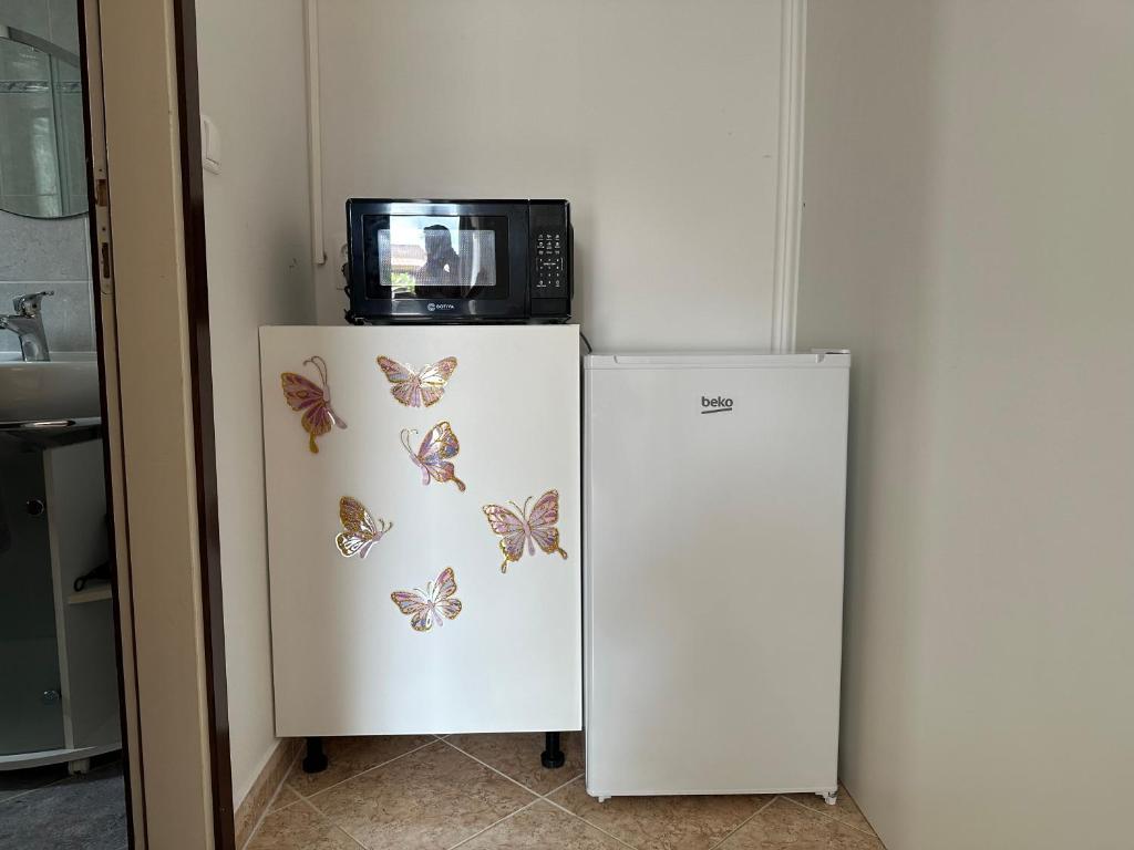 Kuchyň nebo kuchyňský kout v ubytování Rooms MARE