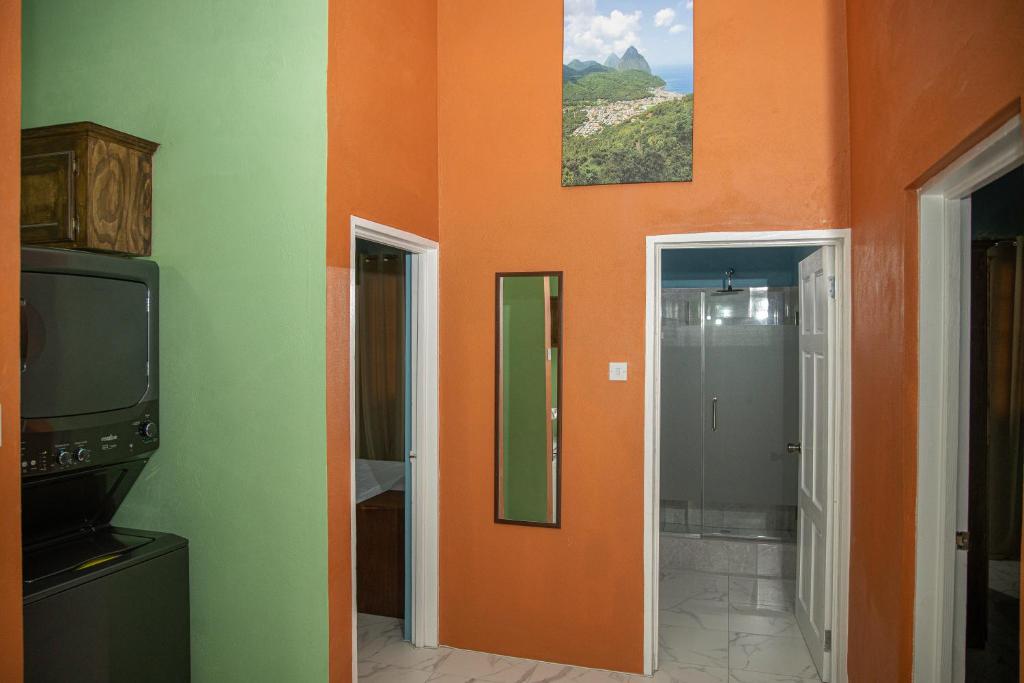 Fotografie z fotogalerie ubytování New 2 Bedroom Apartment in Corinth, Gros Islet, Saint Lucia v destinaci Castries