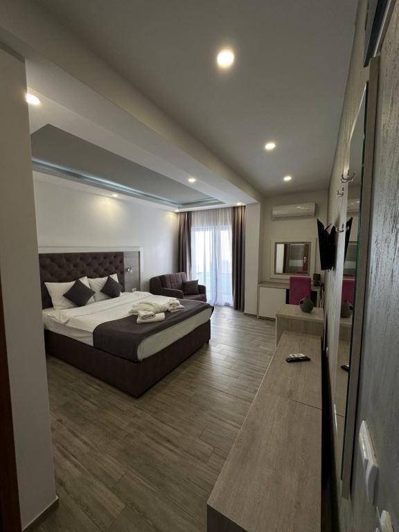 Postel nebo postele na pokoji v ubytování Heaven Lux Ulcinj