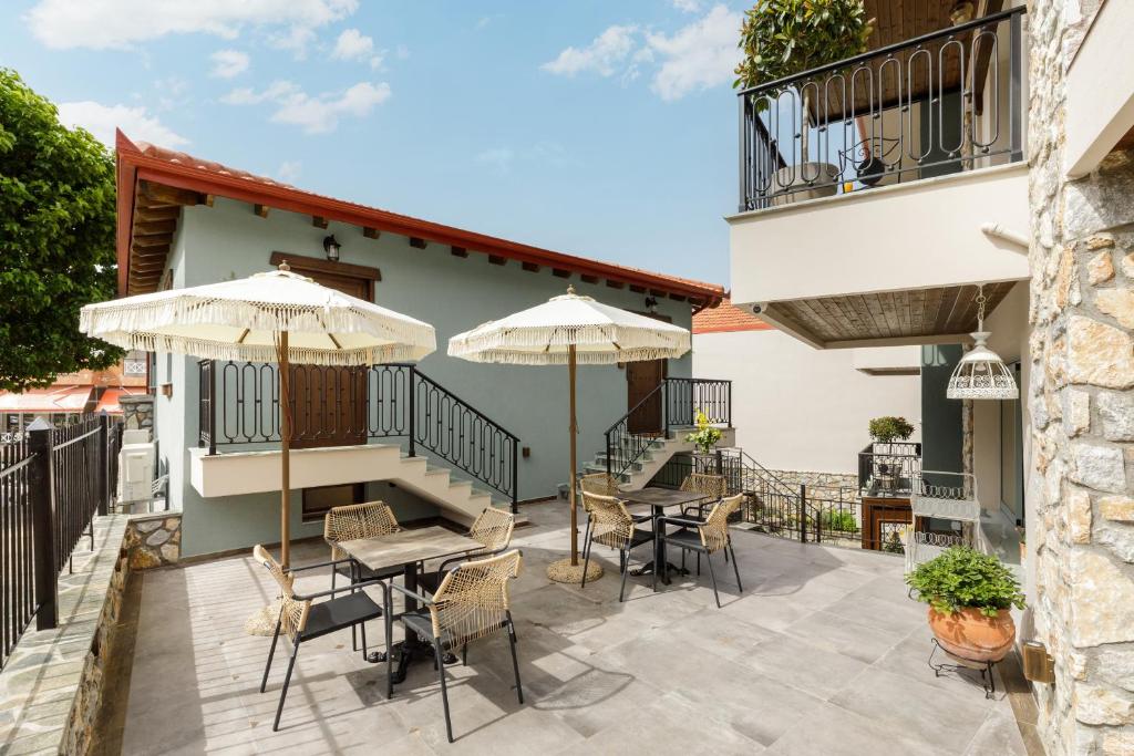 Balkón nebo terasa v ubytování Meydani Suites