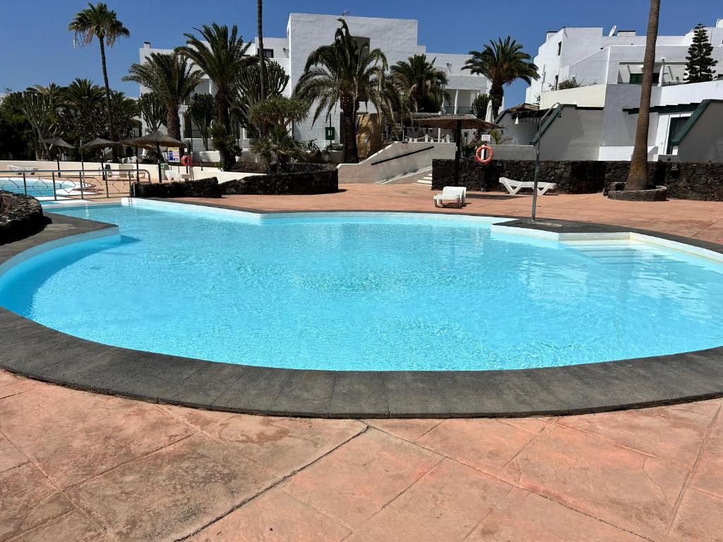 Bazén v ubytování Luxury Sea Apartment Lanzarote PaLù Holiday House nebo v jeho okolí