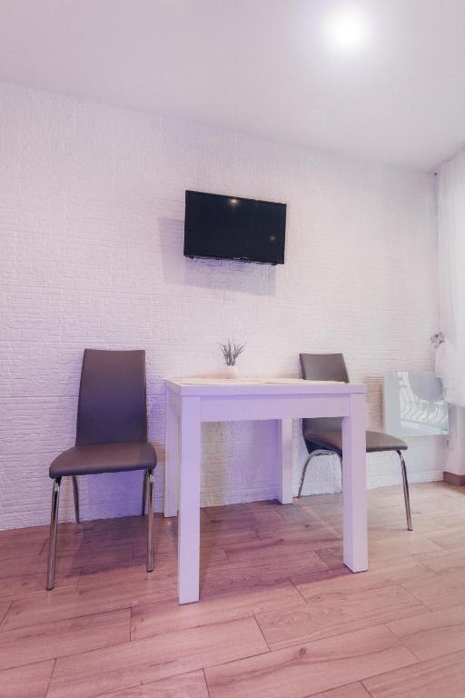 TV a/nebo společenská místnost v ubytování Apartament Blue Mare Pod Wiewiórką