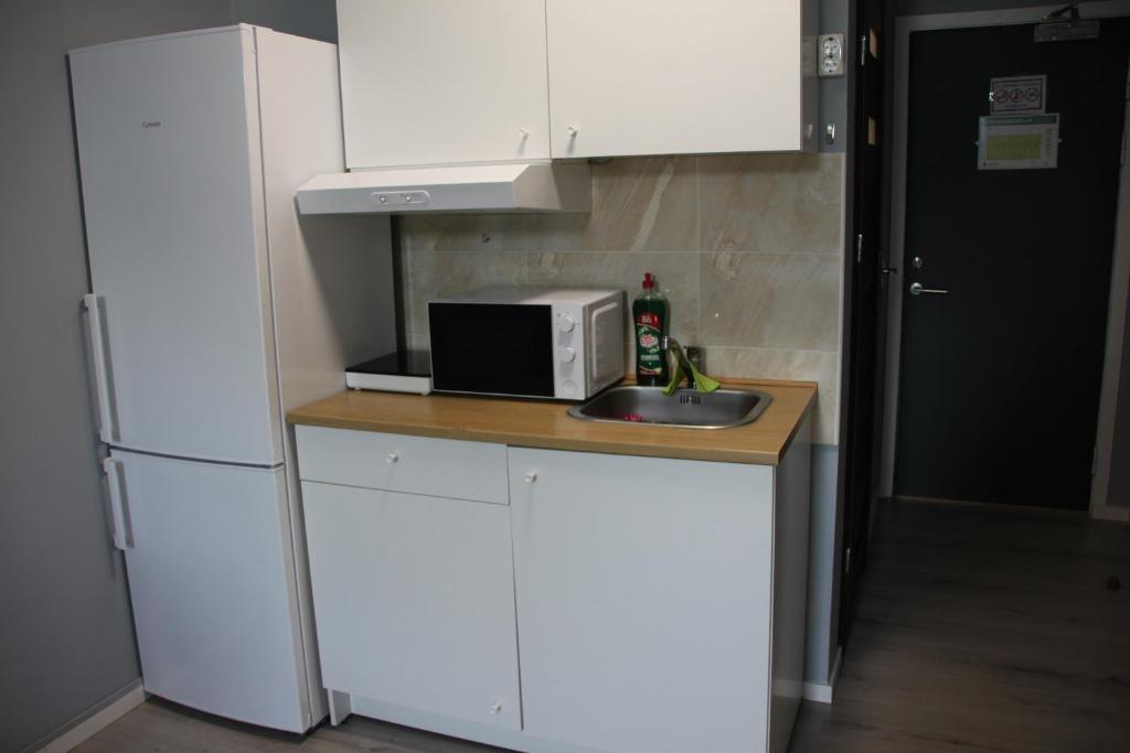 
Twin Room with Bathroom
