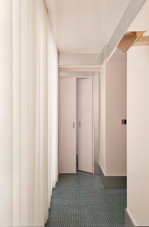 Pied A Terre Arts et Métiers - Deluxe One-Bedroom Apartment