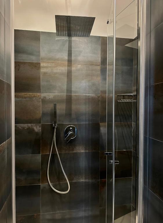 Koupelna v ubytování Real Rooms Dalia