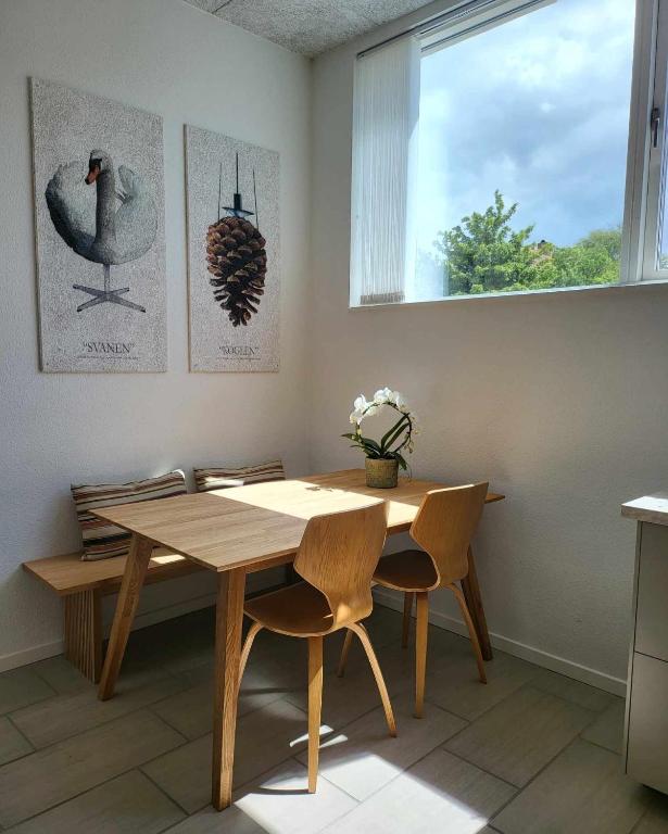 Fotografie z fotogalerie ubytování Modern & Homely Apartment - Free Parking v destinaci Viby