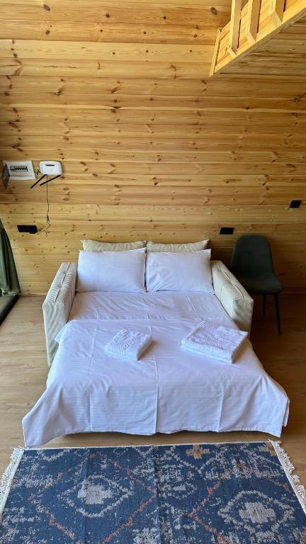 Postel nebo postele na pokoji v ubytování Villa Tsinandali