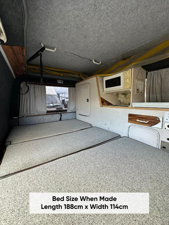 Fotografie z fotogalerie ubytování RETRO CAMPER HIRE Discover Ireland v destinaci Dublin