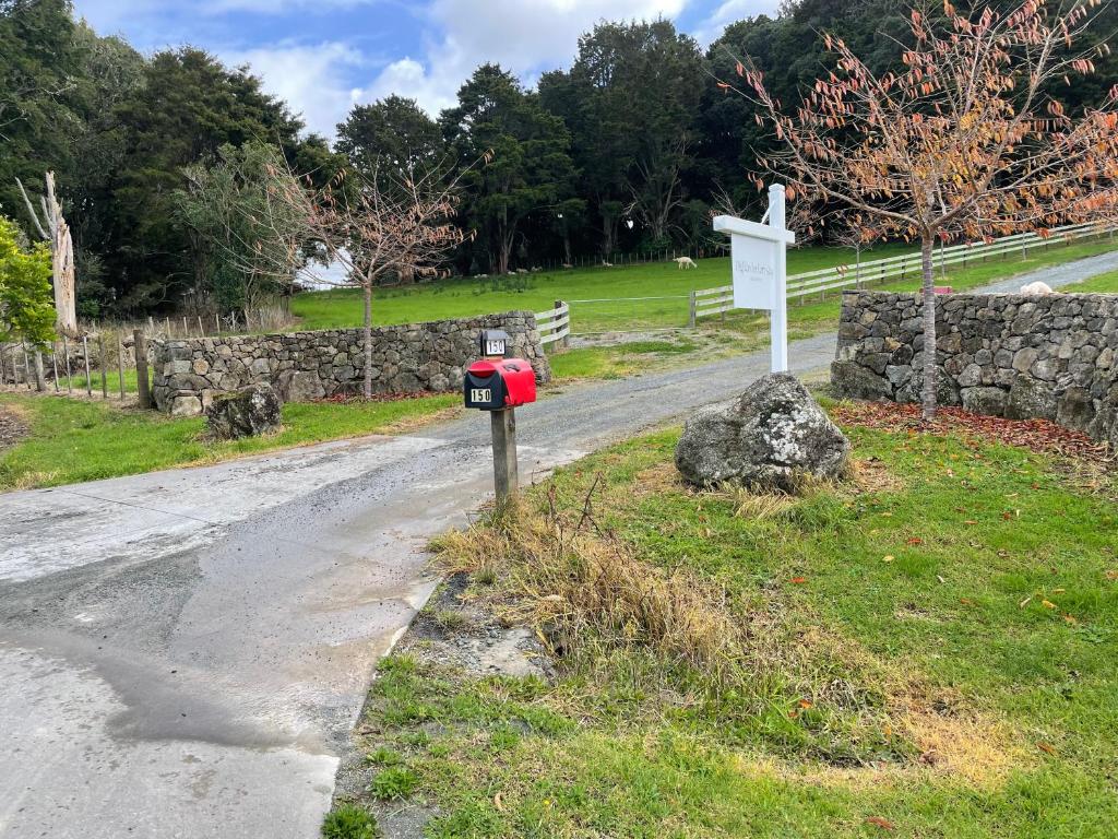 Highlander Farmstay - Cabins - Resim 22