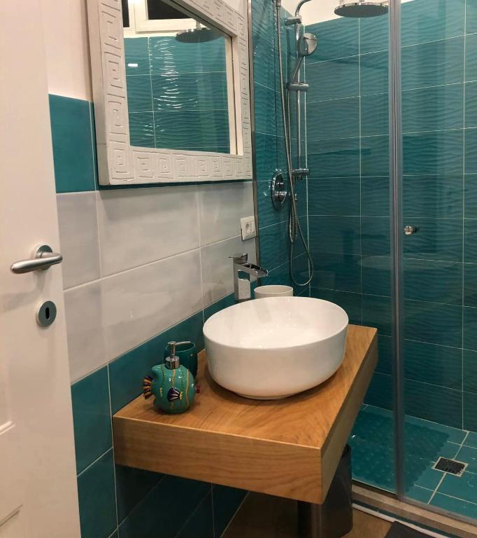 Koupelna v ubytování Syrene Suites Sorrento