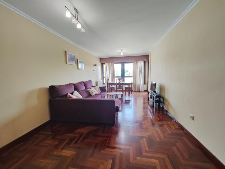 Imagem da galeria de Próximo playa amplia vivienda em Vigo