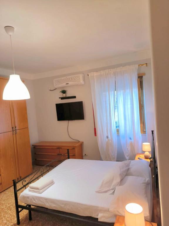 Bilocale in Via degli Orti Variani