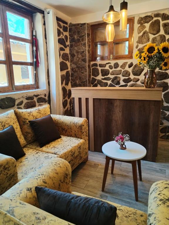 Posezení v ubytování NUNA SUMAQ Hotel