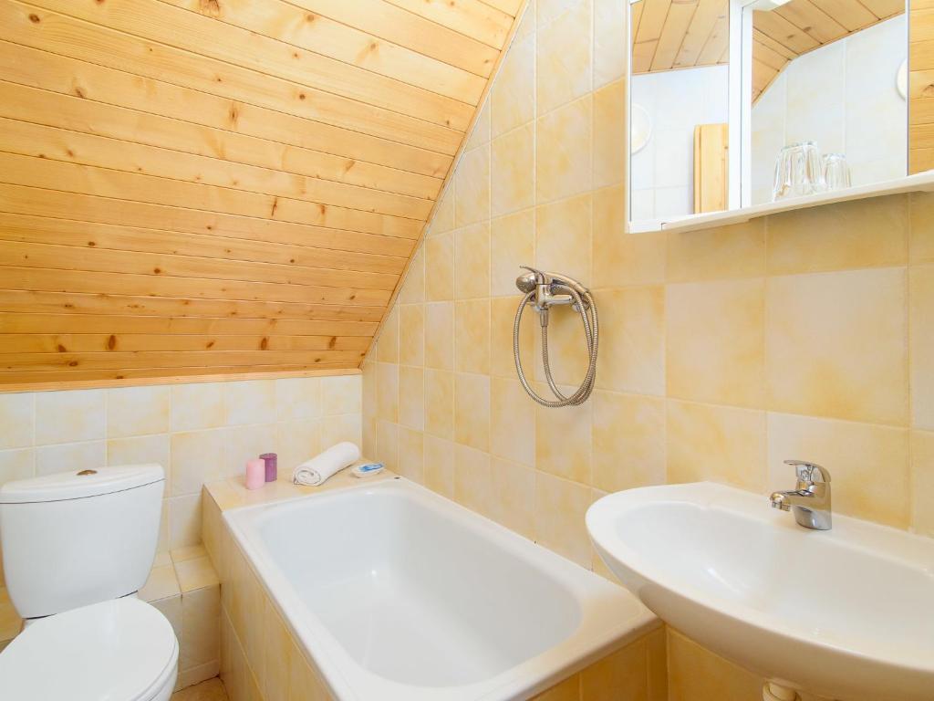 Koupelna v ubytování Hotel BELLA