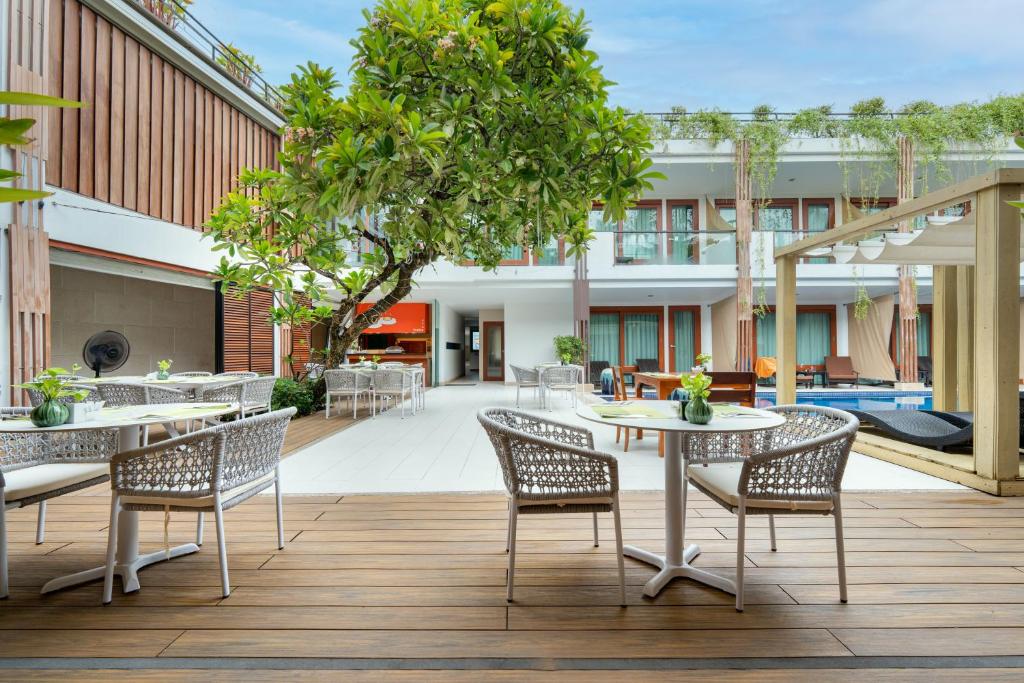 La Flora Resort Patong - 4