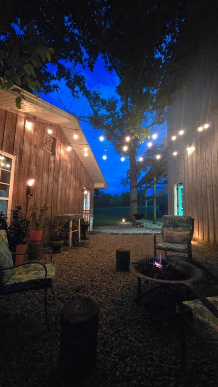 The Little House at EVOO - Housity