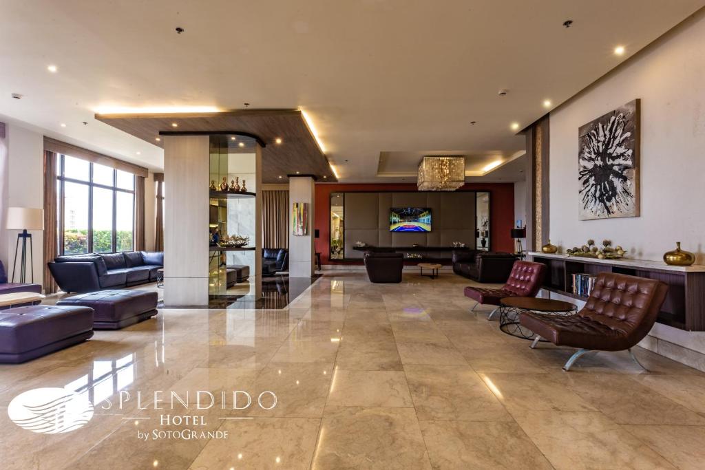 Posezení v ubytování Splendido Tagaytay Hotel and Country Club