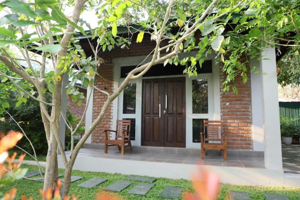 Zahrada ubytování Hotel Ro Kalawewa