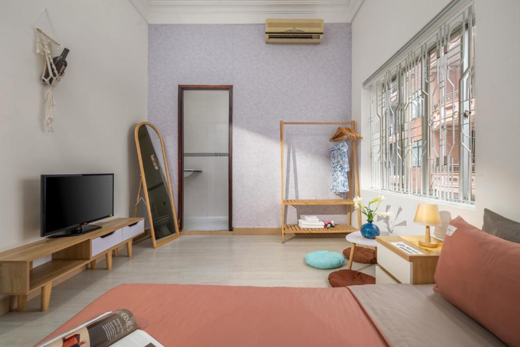 TV a/nebo společenská místnost v ubytování KLy Apartment Hotel