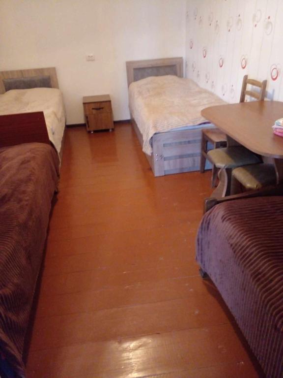 Letto o letti in una camera di Iamze's Guest House