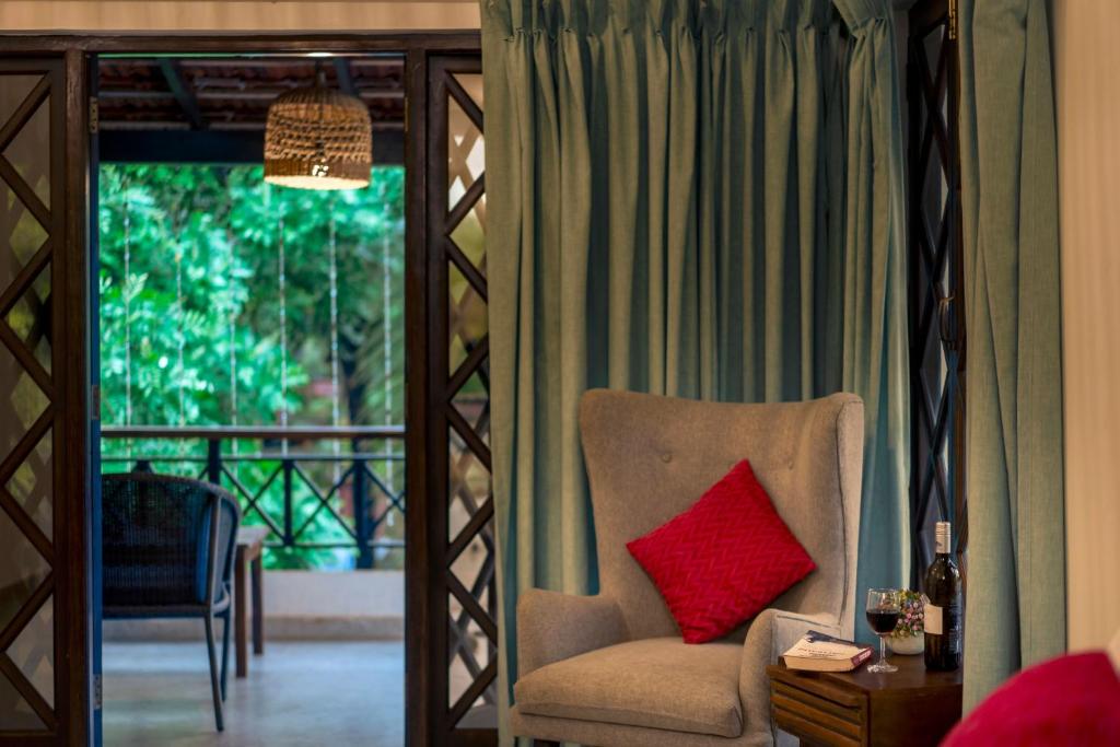 Little India Beach Cottages - Deluxe King Room