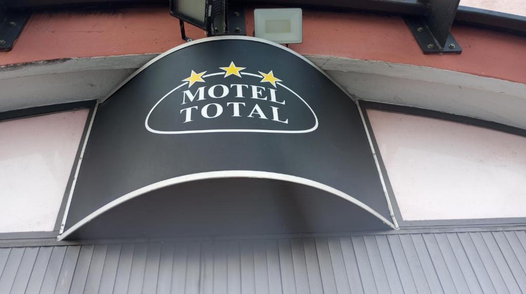 Certifikát, hodnocení, plakát nebo jiný dokument vystavený v ubytování sleep well hotel total 2 stelle