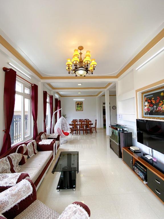 TV o dispositivi per l'intrattenimento presso Villa Tường Vy - Đà Lạt
