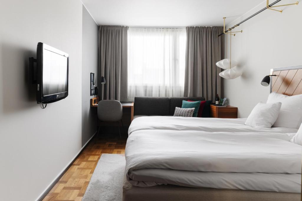 Clarion Hotel Amaranten - Standard Double Room