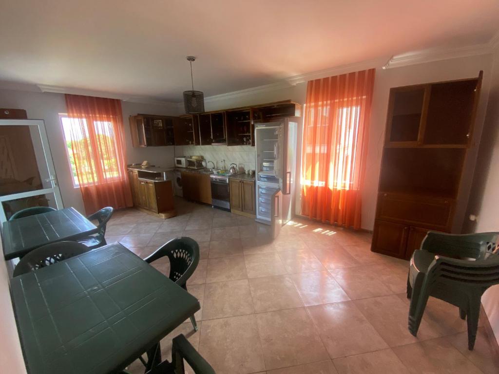 Kuchyň nebo kuchyňský kout v ubytování Guesthouse 592a