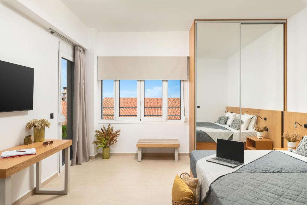 Elia City Apartments - 3