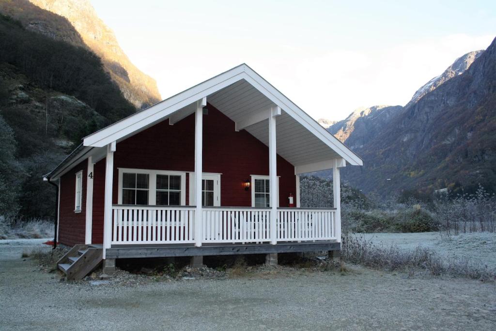 Gudvangen Camping - Cottage De Deux Chambres Avec Salle De Bain Privée