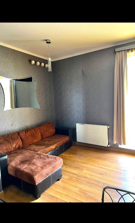 تصویر اتاق‌های Bright and Cozy apartment in Didi Dighomi - تصویر ۲