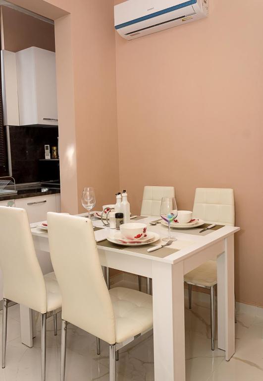 Fotografie z fotogalerie ubytování Comfy 1-Bedroom Apartment in Chayka Neighbourhood by Flat Mаnаger ve Varně