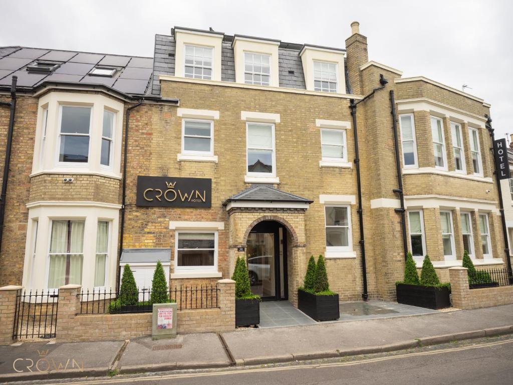 Crown Hotel - Resim 6