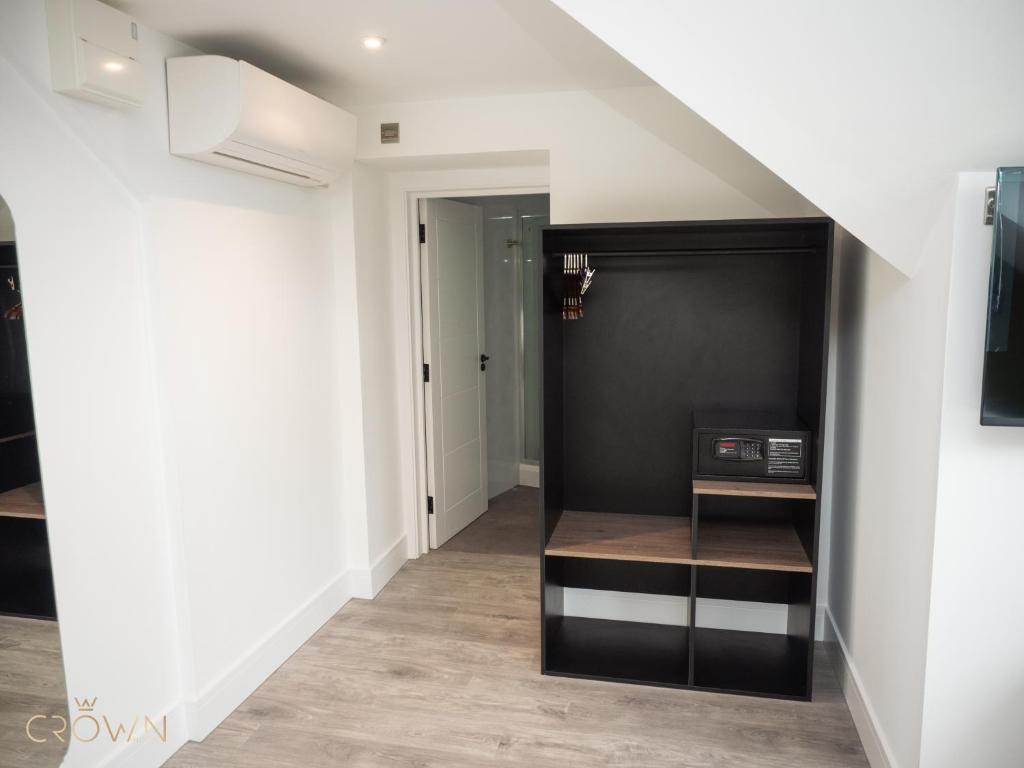 Crown Hotel - Resim 25