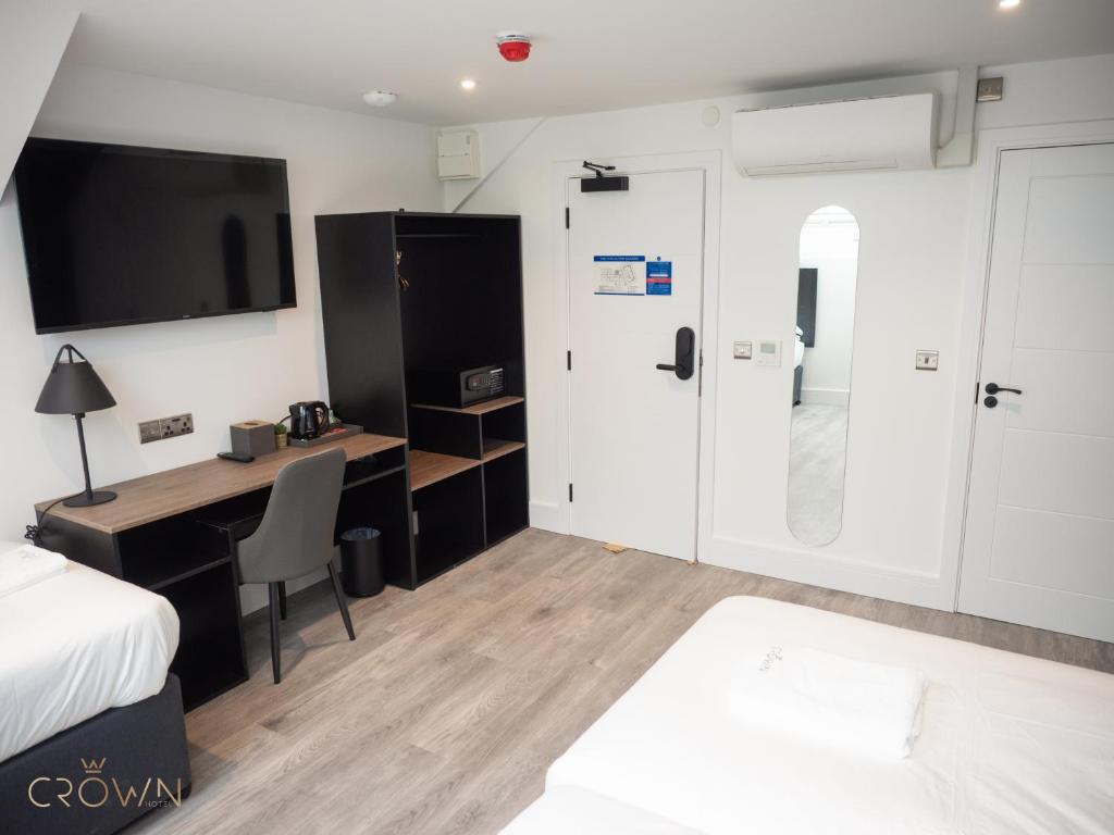 Crown Hotel - Resim 37