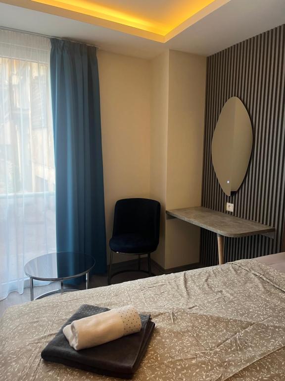 Square Vanilla Apartments - 