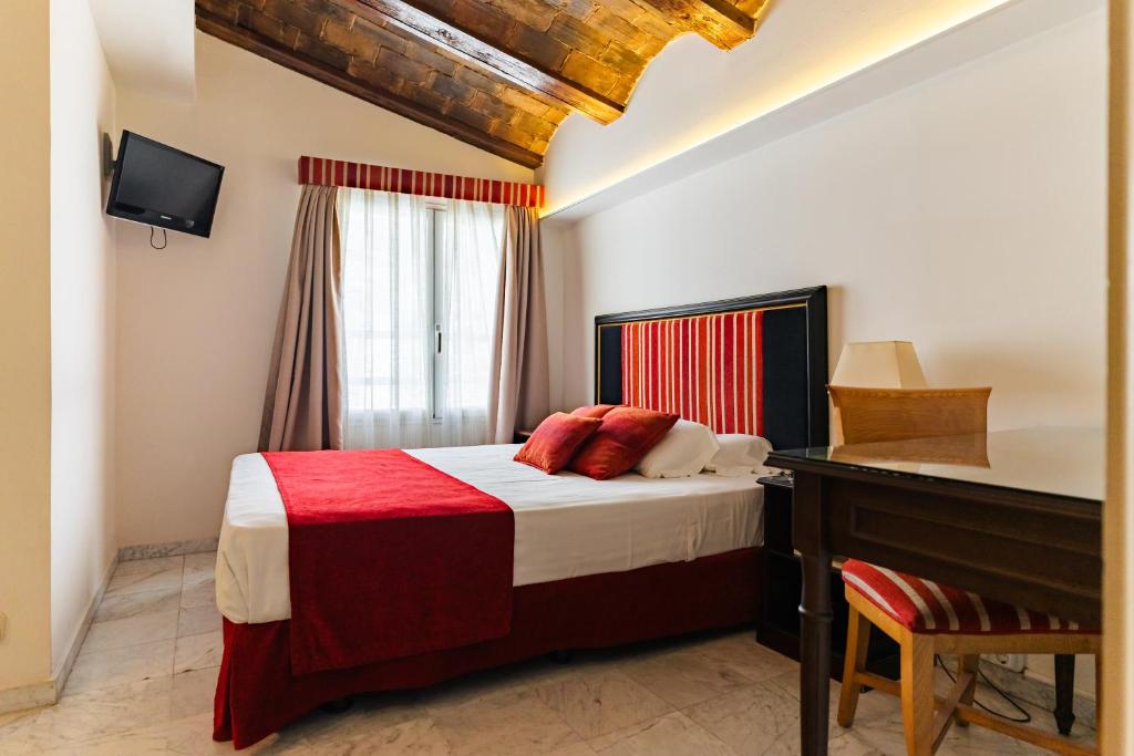 Ad Hoc Monumental 1881 - Resim 23