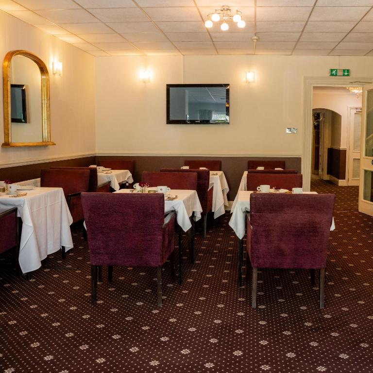 The Mayfair Hotel - Resim 4