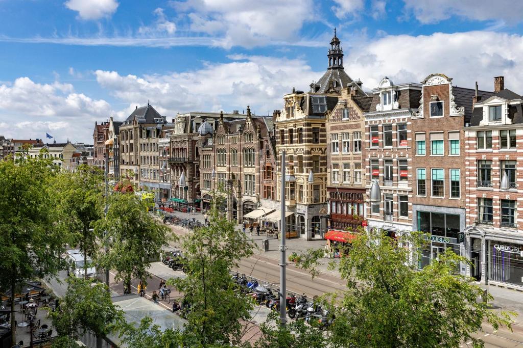 Nespecifikovaný výhled na destinaci Amsterdam nebo výhled na město při pohledu z hotelu