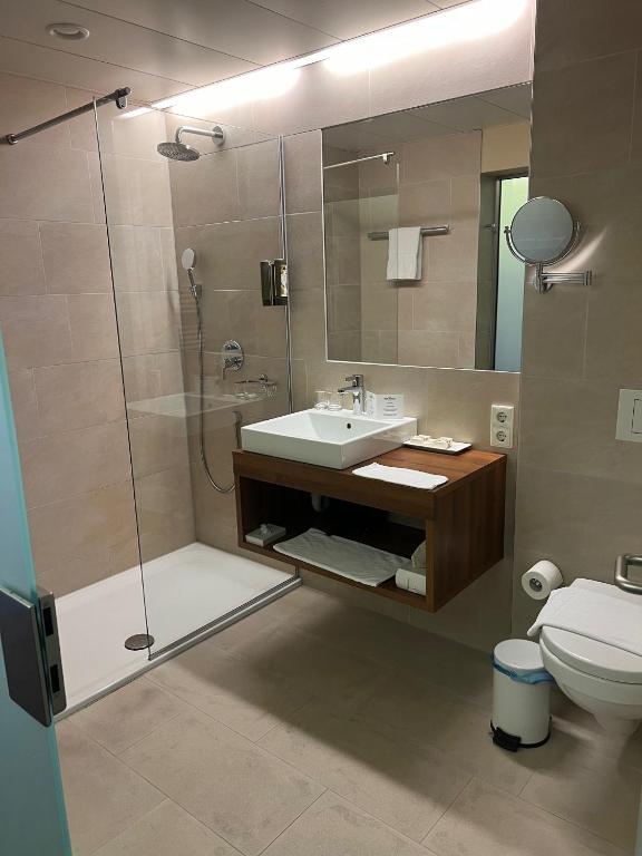 Koupelna v ubytování Hotel Gasthof Krönele