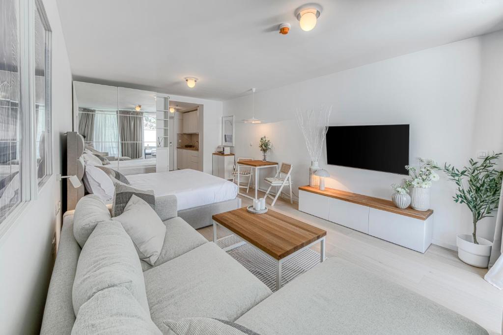 Nunas Luxury Port Residences
